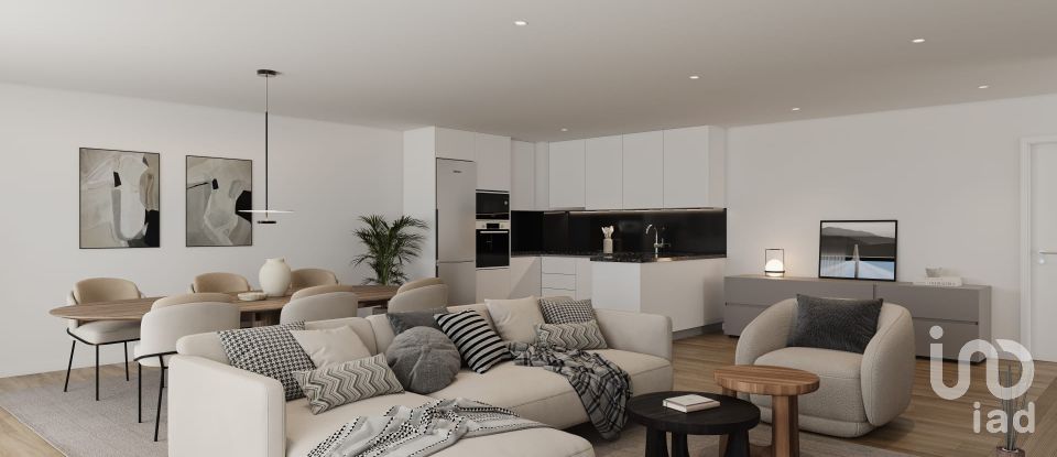 Apartment T2 in Quelfes of 93 m²