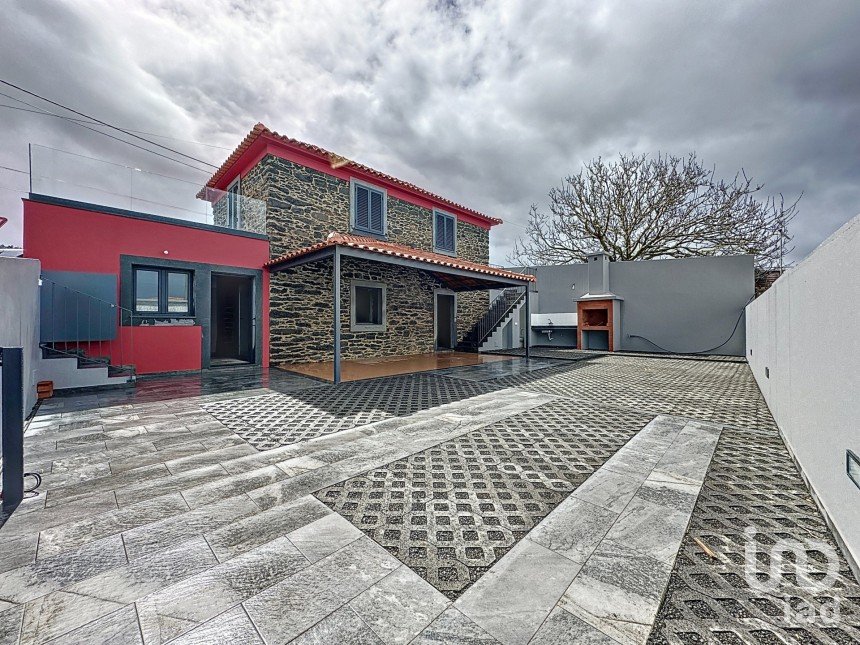 Maison T2 à Ponta do Pargo de 115 m²