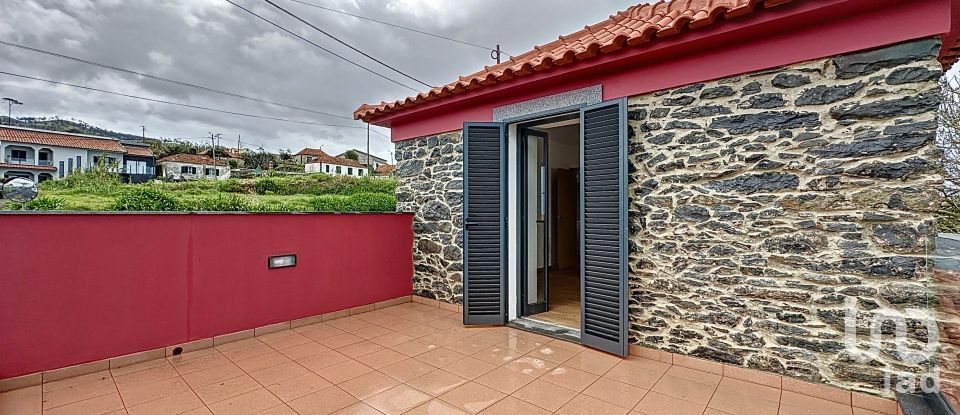 House T2 in Ponta do Pargo of 115 m²