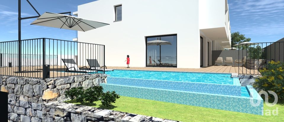 Lodge T3 in São Martinho of 288 m²