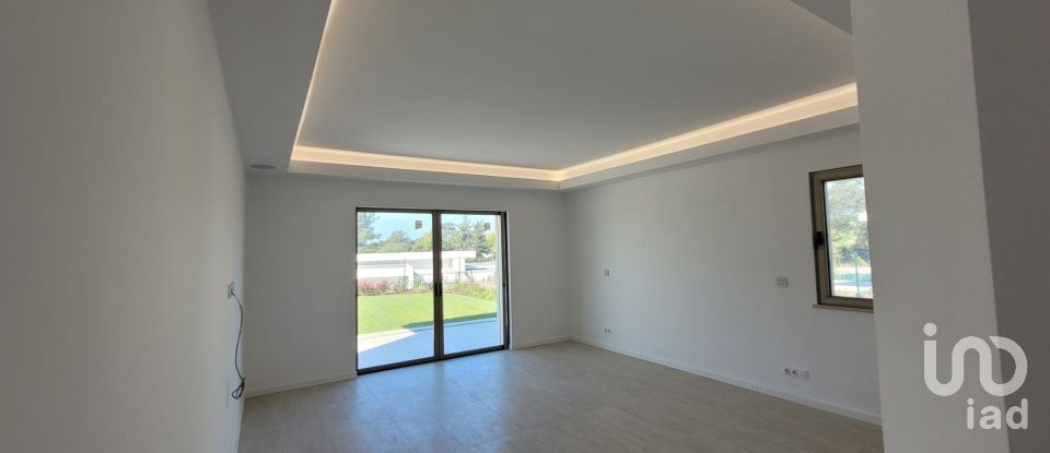 Lodge T5 in Quarteira of 611 m²