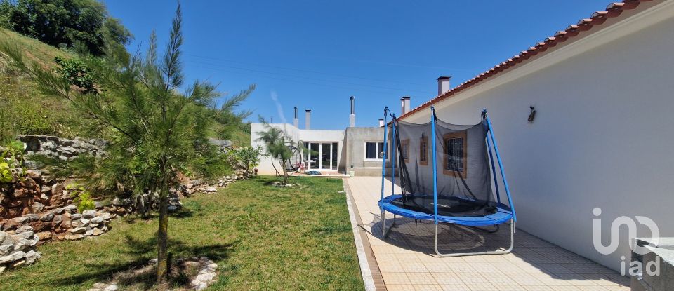 Maison T3 à Lamas e Cercal de 154 m²