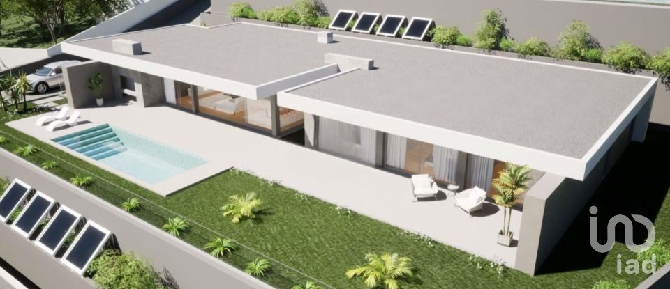 House T3 in Calheta of 279 m²