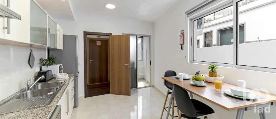 Apartamento T2 em Funchal (São Pedro) de 106 m²