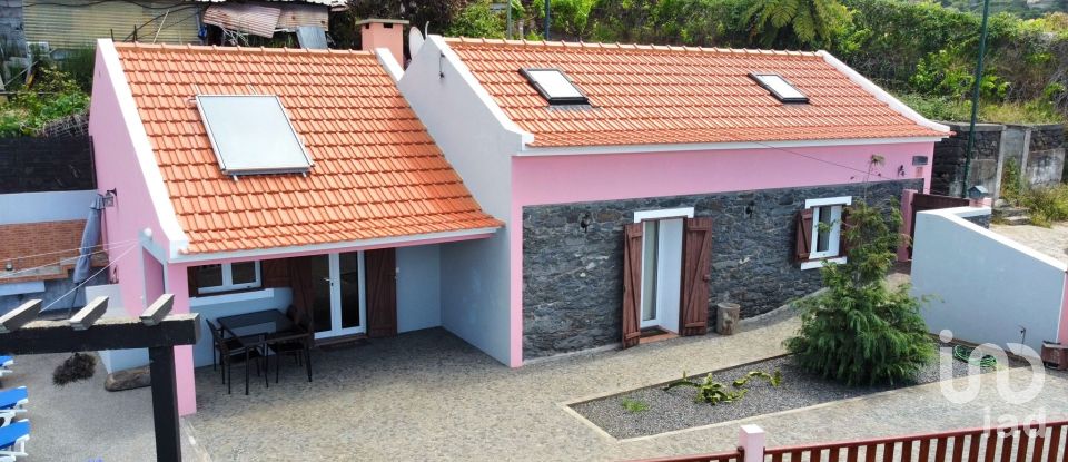 Lodge T2 in Calheta of 286 m²