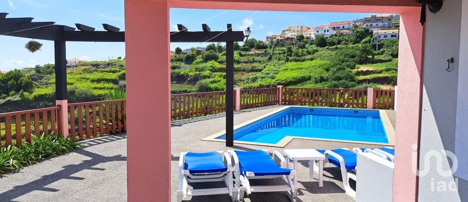 Lodge T2 in Calheta of 286 m²