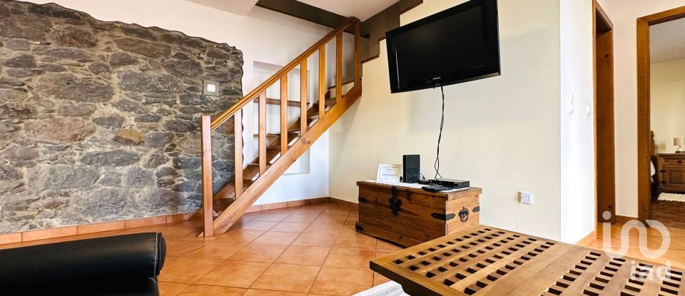 Lodge T2 in Calheta of 286 m²