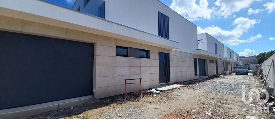 Demeure T3 à Abade de Neiva de 165 m²