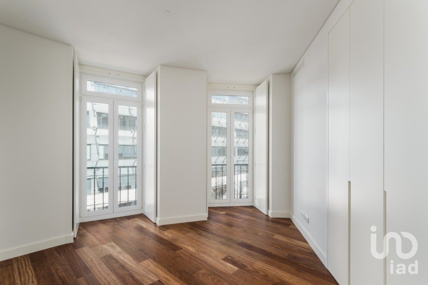 Appartement T2 à Santo António de 92 m²