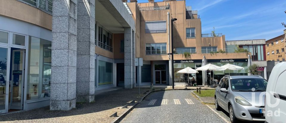 Loja / Estabelecimento Comercial em Braga (São Vicente) de 70 m²