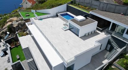 House T3 in Campanário of 298 m²