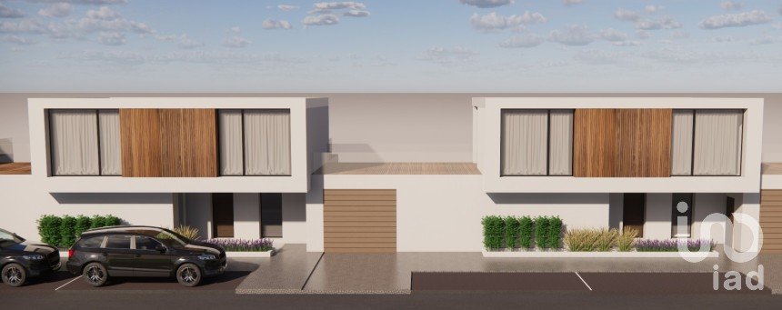 Casa T3 em Silveira de 196 m²