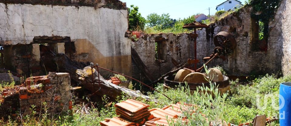 Casa tradicional T1 em Lorvão de 140 m²