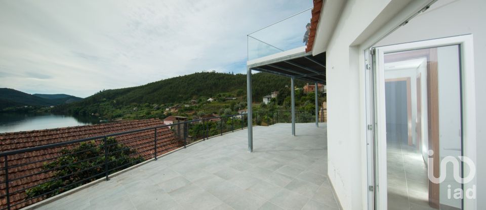 Casa de aldeia T3 em Campelo de 230 m²