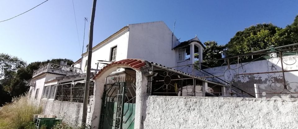 Terreno em Sesimbra (Castelo) de 810 m²