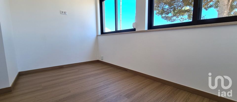 Casa / Villa T4 em Caldas da Rainha - Santo Onofre e Serra do Bouro de 190 m²