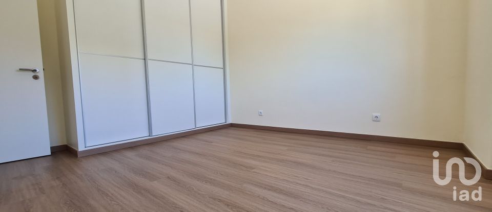 Casa / Villa T4 em Caldas da Rainha - Santo Onofre e Serra do Bouro de 190 m²