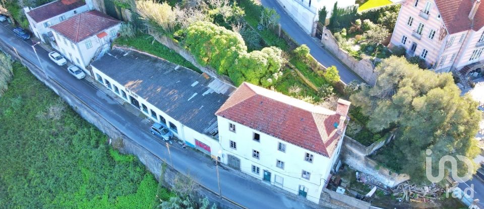 Prédio em Sintra (Santa Maria e São Miguel, São Martinho e São Pedro de Penaferrim) de 1 614 m²