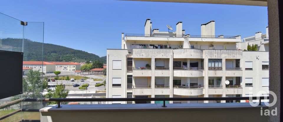 Apartamento T2 em Miranda do Corvo de 143 m²