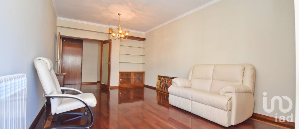 Apartamento T2 em Miranda do Corvo de 143 m²