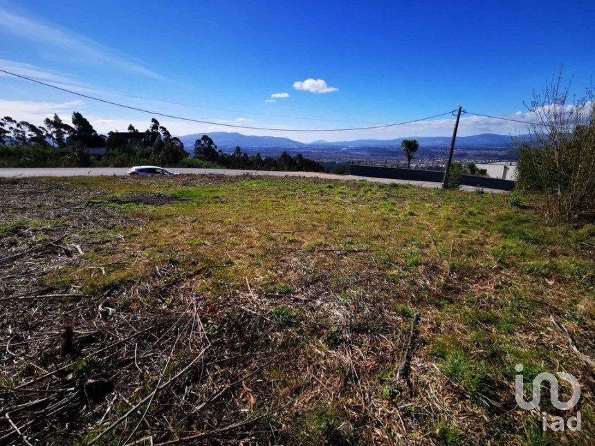 Terreno para construção em Gandra e Taião de 819 m²