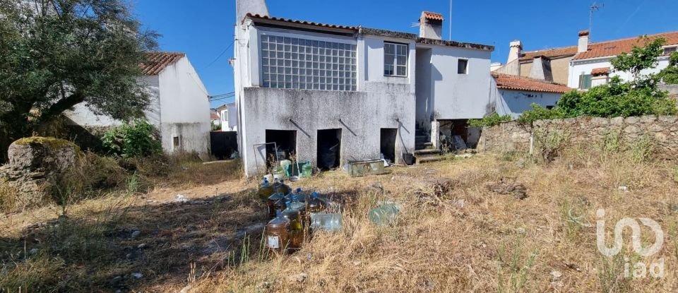 Casa tradicional T6 em Nossa Senhora da Graça de Póvoa e Meadas de 216 m²