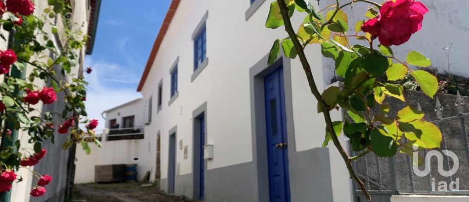 Maison de village T5 à Pedrógão Grande de 283 m²