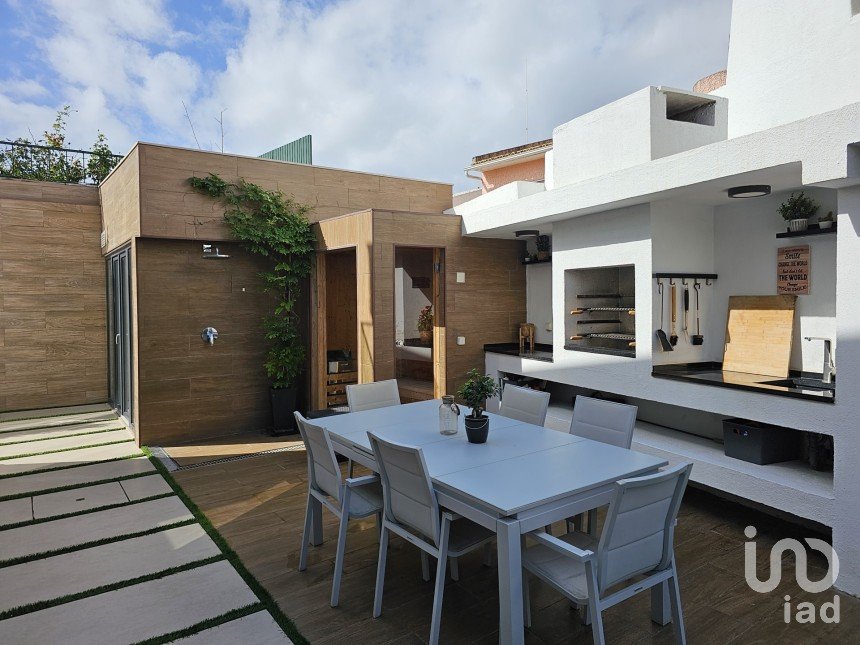 Casa T4 em Cascais e Estoril de 270 m²