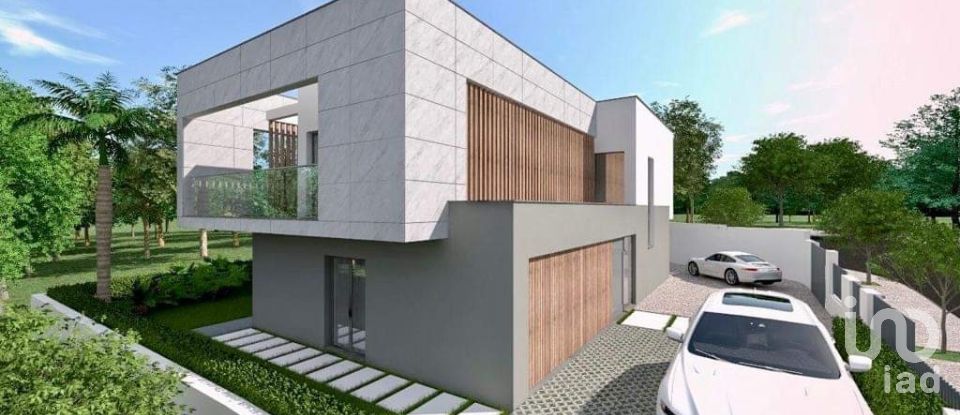 Building land in Pechão of 474 m²
