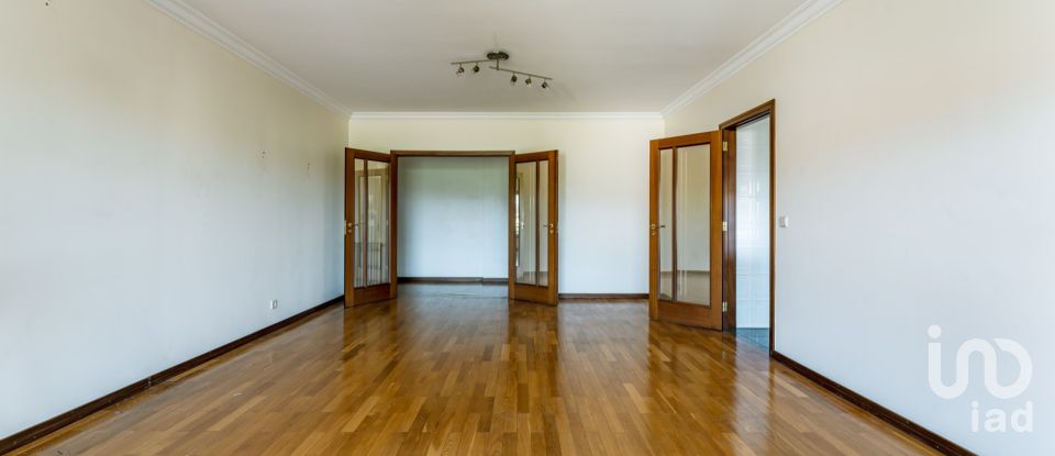 Apartamento T3 em Vilar de andorinho de 150 m²