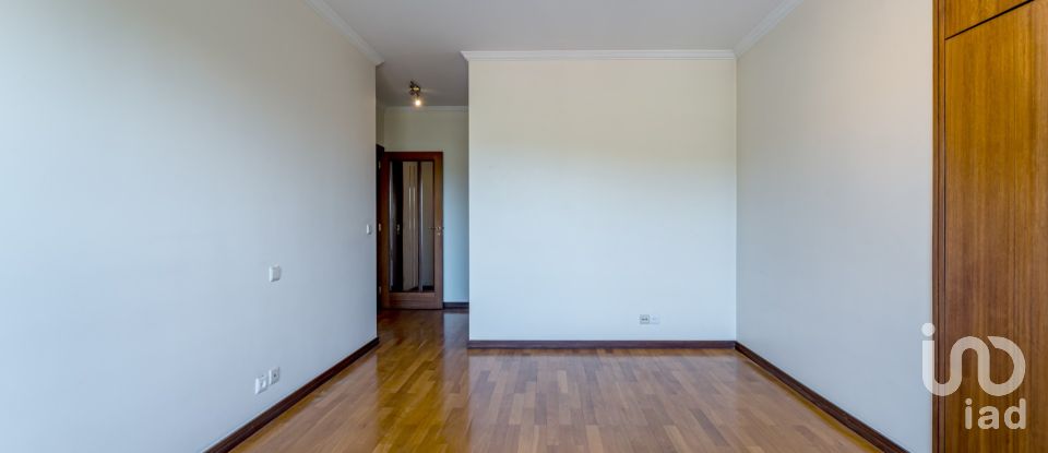 Apartamento T3 em Vilar de andorinho de 150 m²