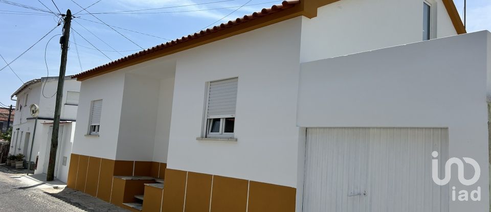 Maison de village T3 à Lourinhã e Atalaia de 176 m²