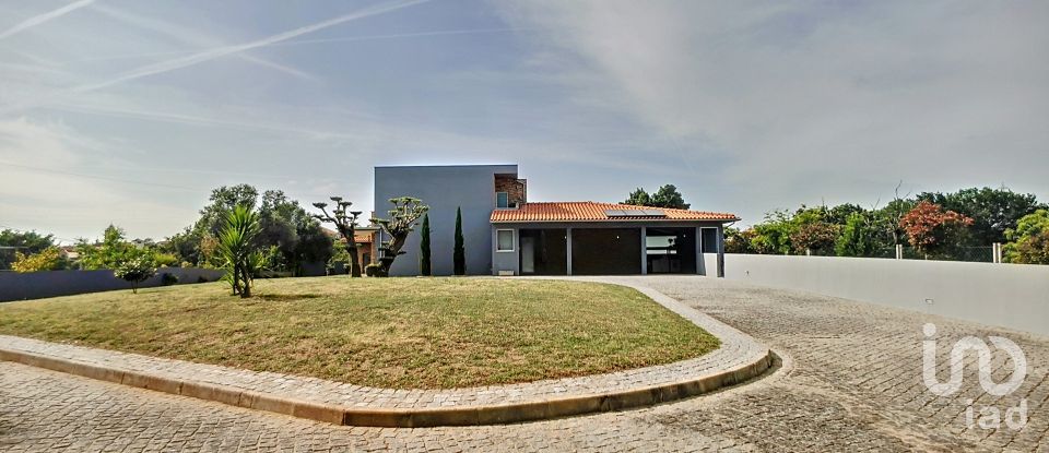Lodge T4 in Canelas E Fermelã of 305 m²