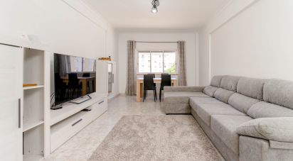 Appartement T2 à Corroios de 93 m²