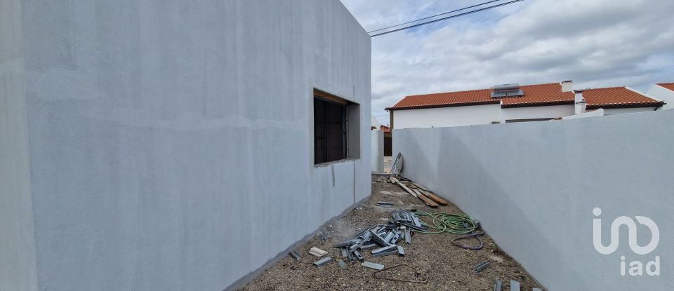 House T3 in Lamas e Cercal of 112 m²