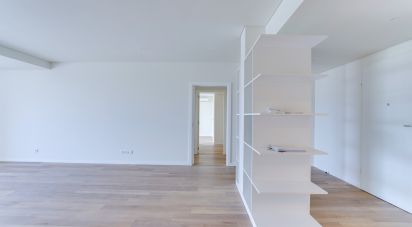 Apartment T2 in Lumiar of 130 m²