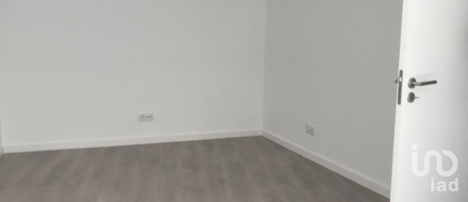 Apartment T2 in Sacavém e Prior Velho of 60 m²