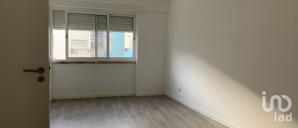 Apartment T2 in Sacavém e Prior Velho of 60 m²