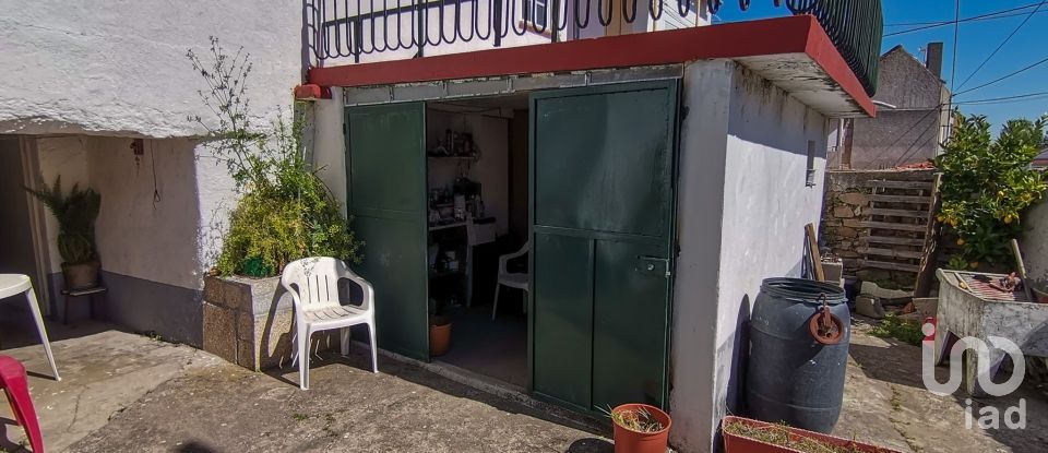 Maison T3 à Vilar Formoso de 71 m²
