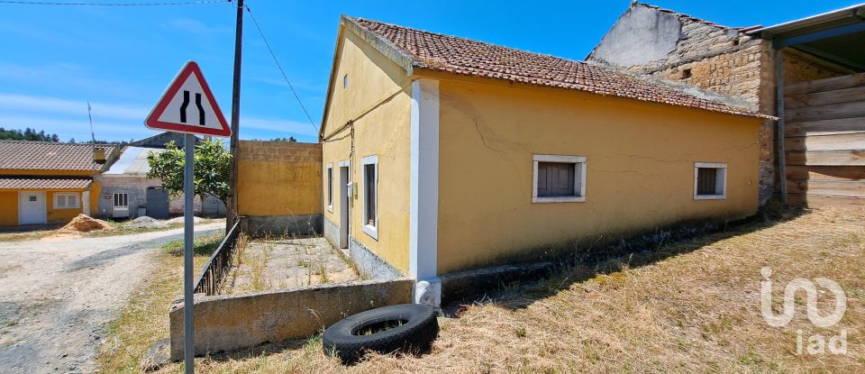 House T2 in Rio Maior of 179 m²