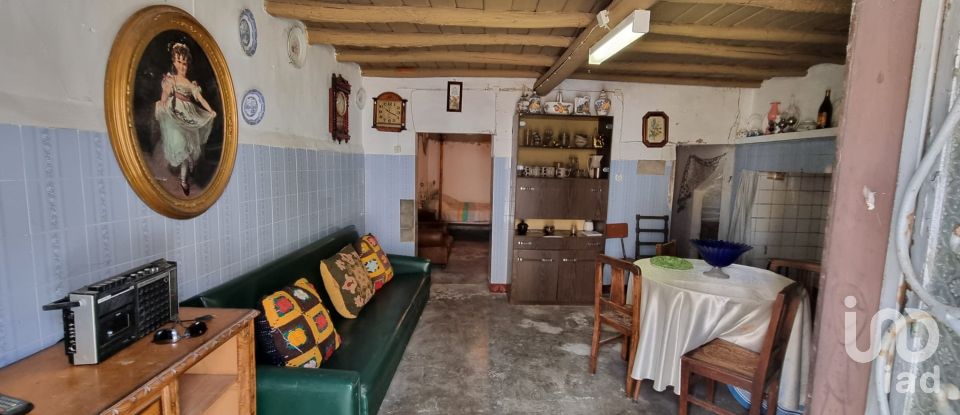 Casa tradicional T2 em Aldeia da Mata de 50 m²