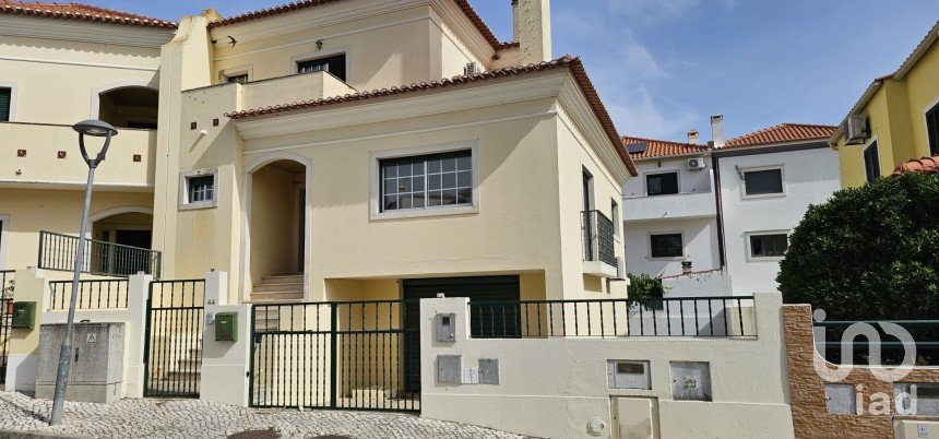 House T4 in Setúbal (São Sebastião) of 142 m²