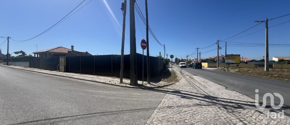 Terreno em Quinta do Anjo de 361 m²