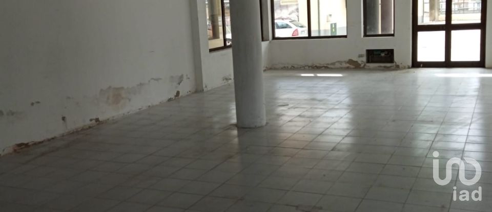 Loja / Estabelecimento Comercial em Madalena e Samaiões de 430 m²