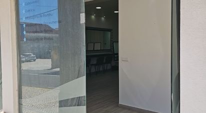 Shop / premises commercial in Gaeiras of 248 m²