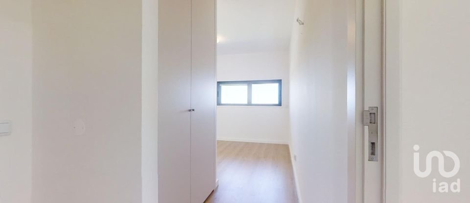 Apartment T2 in Perafita, Lavra E Santa Cruz Do Bispo of 87 m²