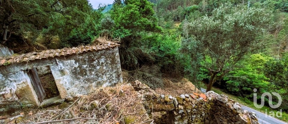 Casa de aldeia T0 em Freigil e Miomães de 60 m²