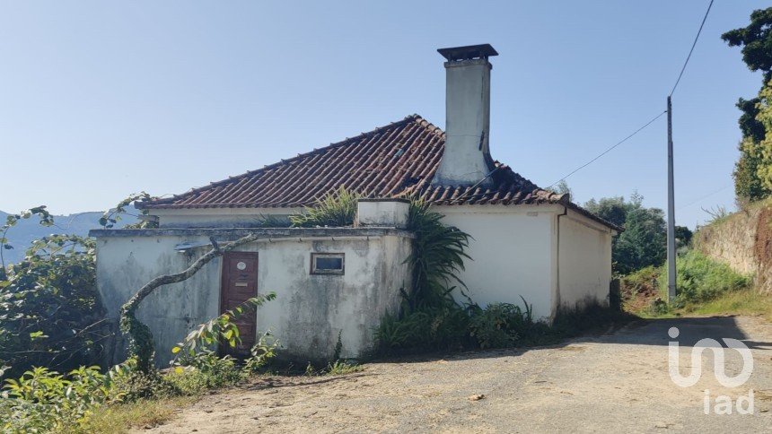 Casa de aldeia T2 em Refóios do Lima de 150 m²