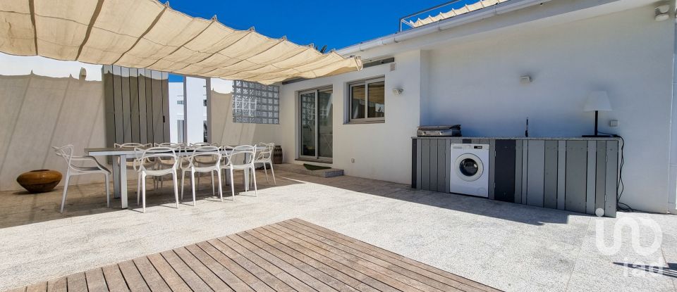 House T4 in Quarteira of 158 m²