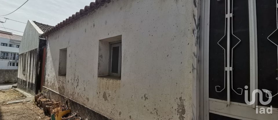 Casa de aldeia T2 em Bombarral e Vale Covo de 80 m²